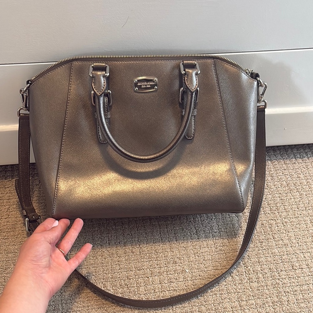 MICHAEL Michael Kors Gray Crossbody Bag with Adjustable Strap